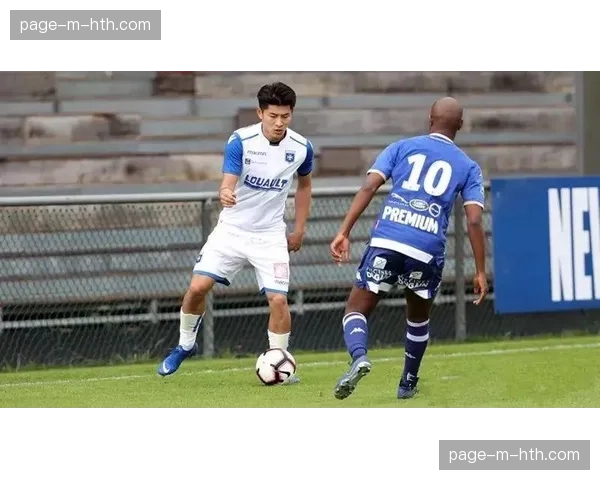 第35分钟,欧塞尔后卫乌龙送礼,客队1-0领先 第35分钟,欧塞尔后卫乌龙送礼,客队1-0领先